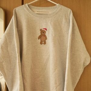 OliveLynn Christmas Bear Crewneck